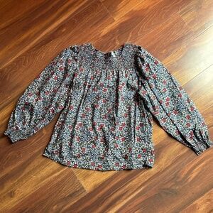 🍁SALE🍁SUMMERSALT Floral Blouse size Large